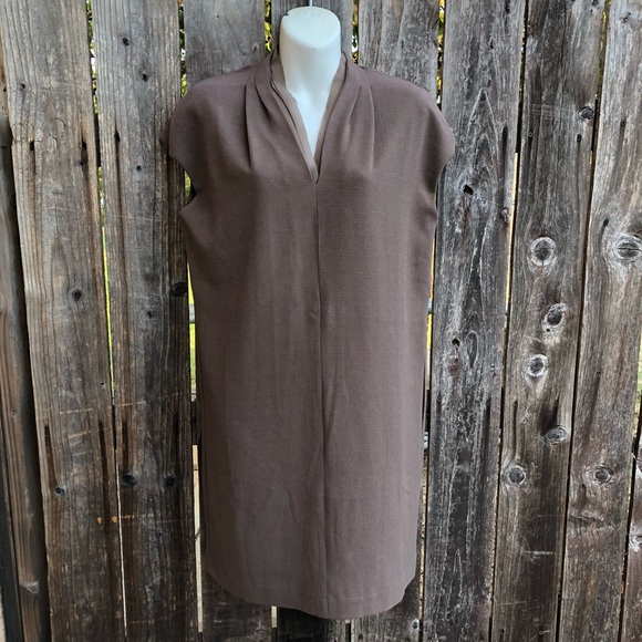 Carmen Marc Valvo • brown shift dress - Picture 2 of 6